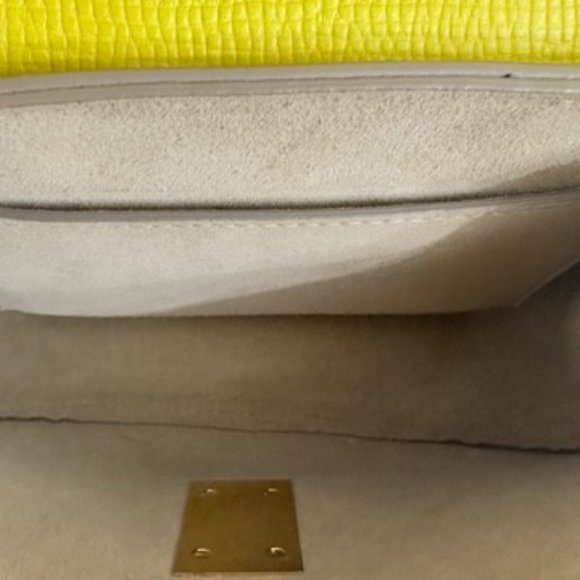 Chloe Drew Bag; Designer Chloe Two-Tone Drew Bag In Excellent Condition - Picture 14 of 14